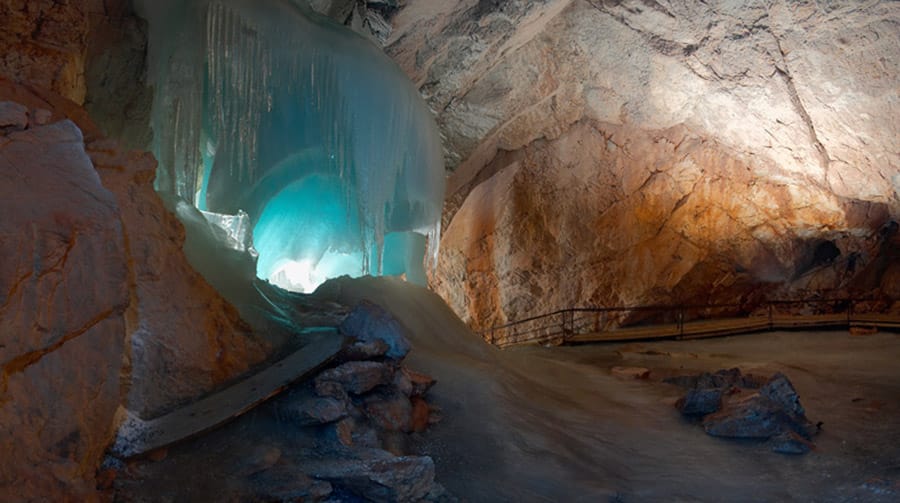 Eisriesenwelt Werfen - Ice Cave Werfen