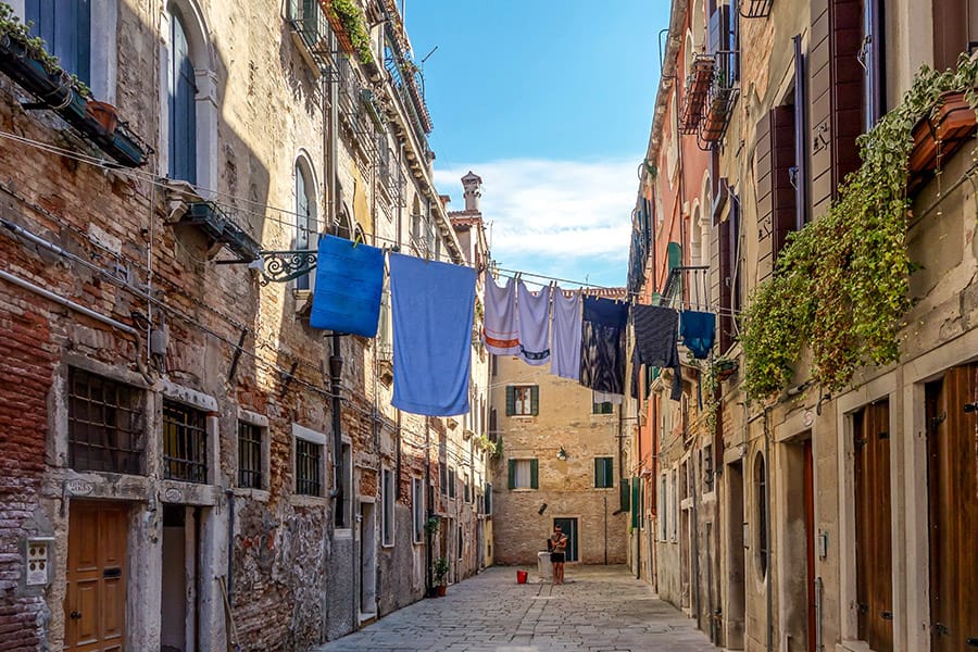 Clothlines hanging from building to building