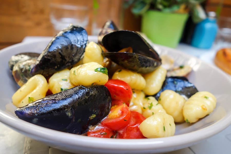 Eating Mussels with Gnocchi in Florence