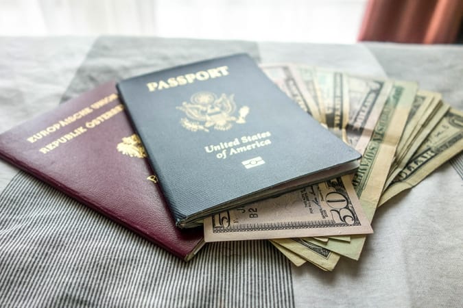 How to save money while traveling featured image