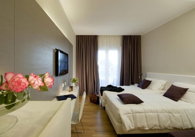 Best Hotels Near Rome Airport Featured Image