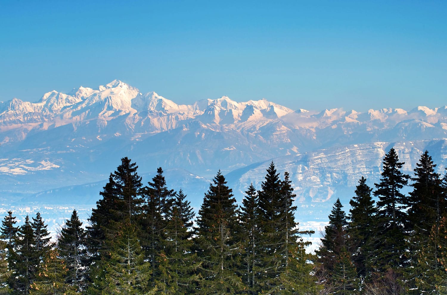 The Mont-Blanc Massif seen from Crozet