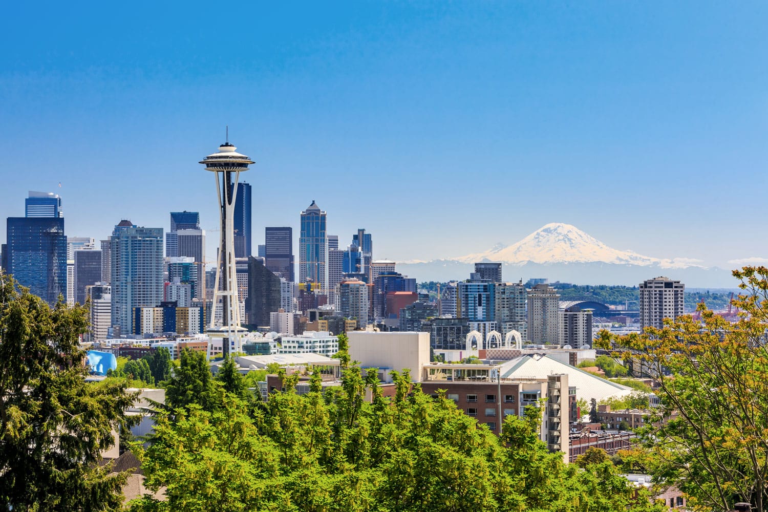 Seattle downtown skyline and Mt. Rainier, Washington.