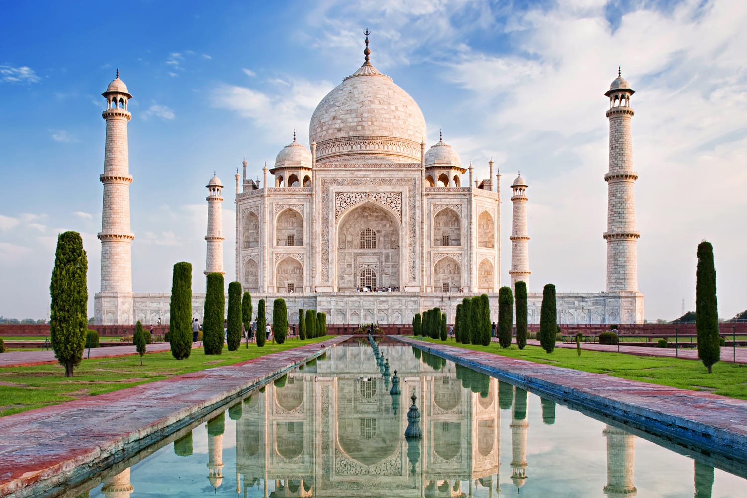 Taj Mahal in sunrise light, Agra, India