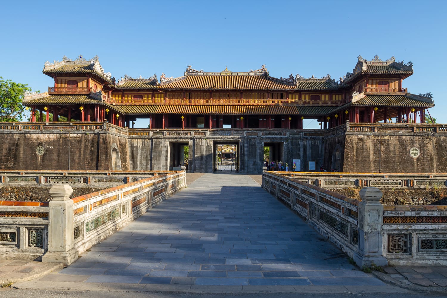 Structures of Hue Citadel Complex