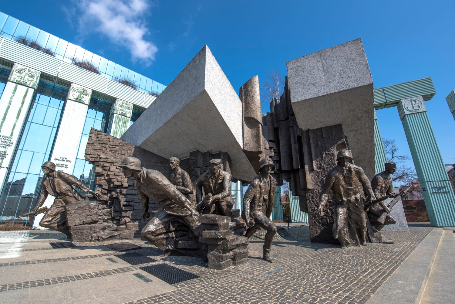 Monument to the Warsaw Rising dedicated to Warsaw Uprising in 1944 against the Nazi occupiers. This striking bronze tableau depicts Armia Krajowa fighters.