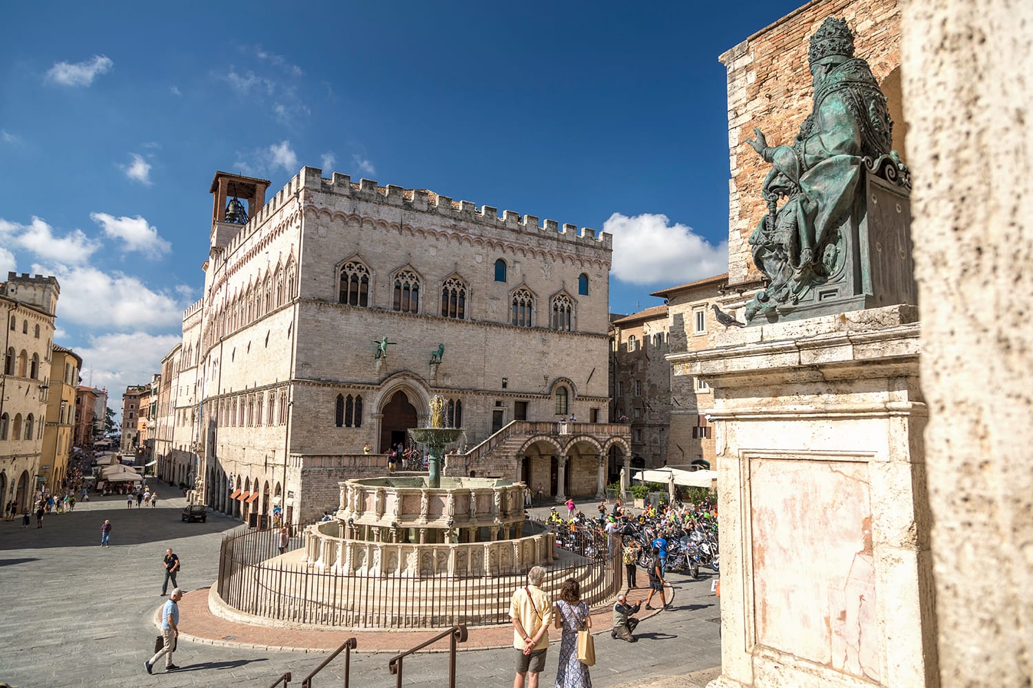 Fontana Maggiore on Piazza IV Novembre in Perugia, Umbria, Italy