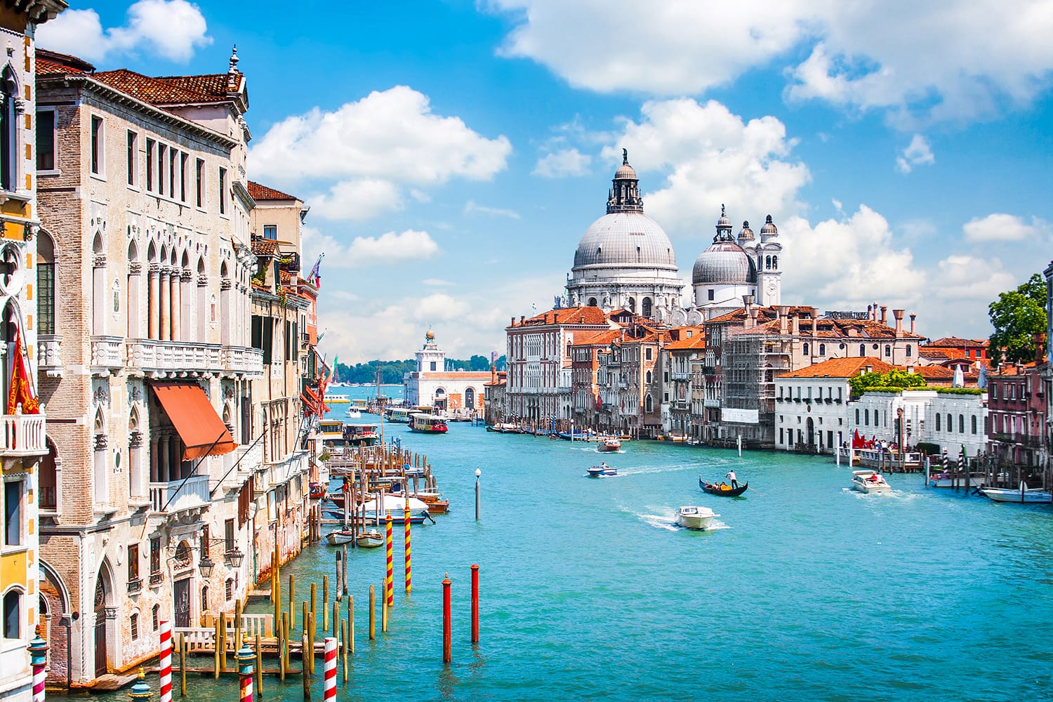 Canal Grande and Basilica di Santa Maria della Salute in Venice, Italy