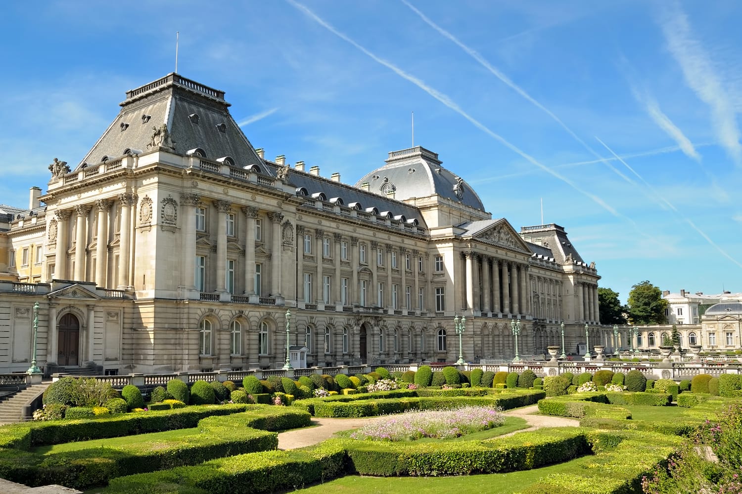 Palace of the king in historical center of Brussels, Belgium