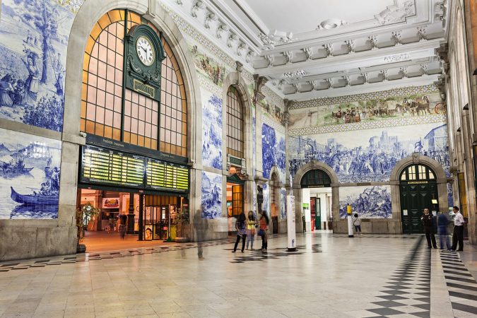 Sao Bento Railway Station in Porto, Portugal