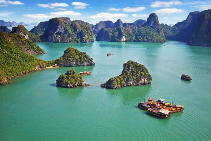 Picturesque sea landscape. Ha Long Bay, Vietnam
