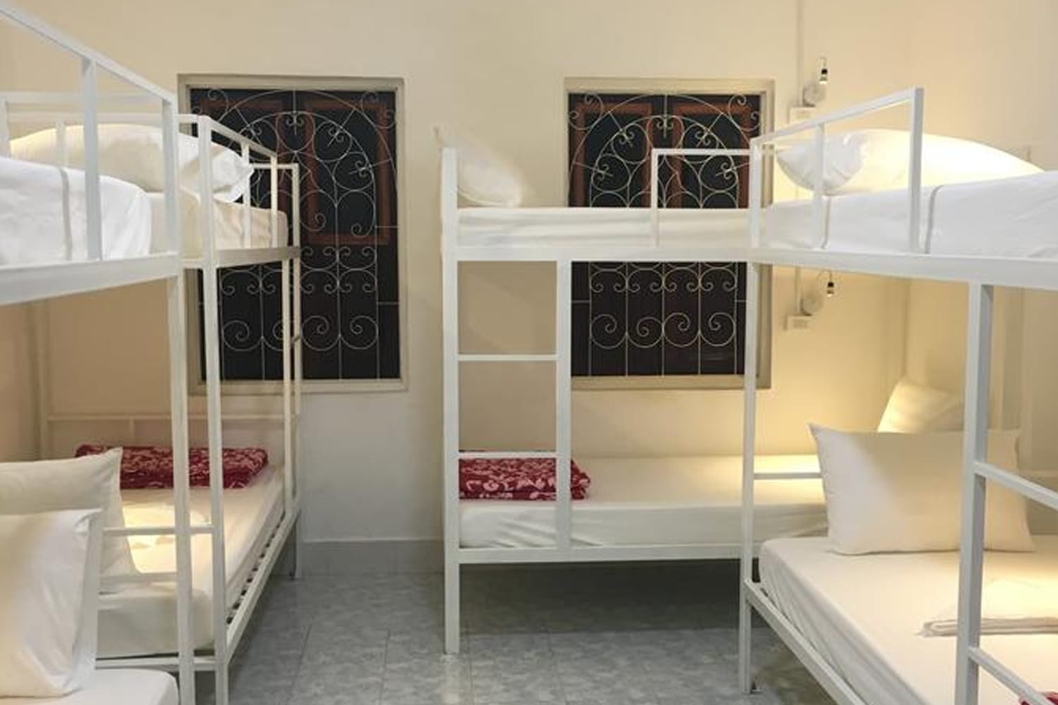 Vongprachan Backpackers Hostel