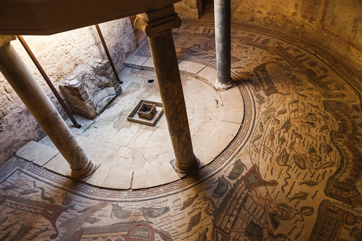 Piazza Armerina : Archaeological site of "Villa Romana del Casale". Italy