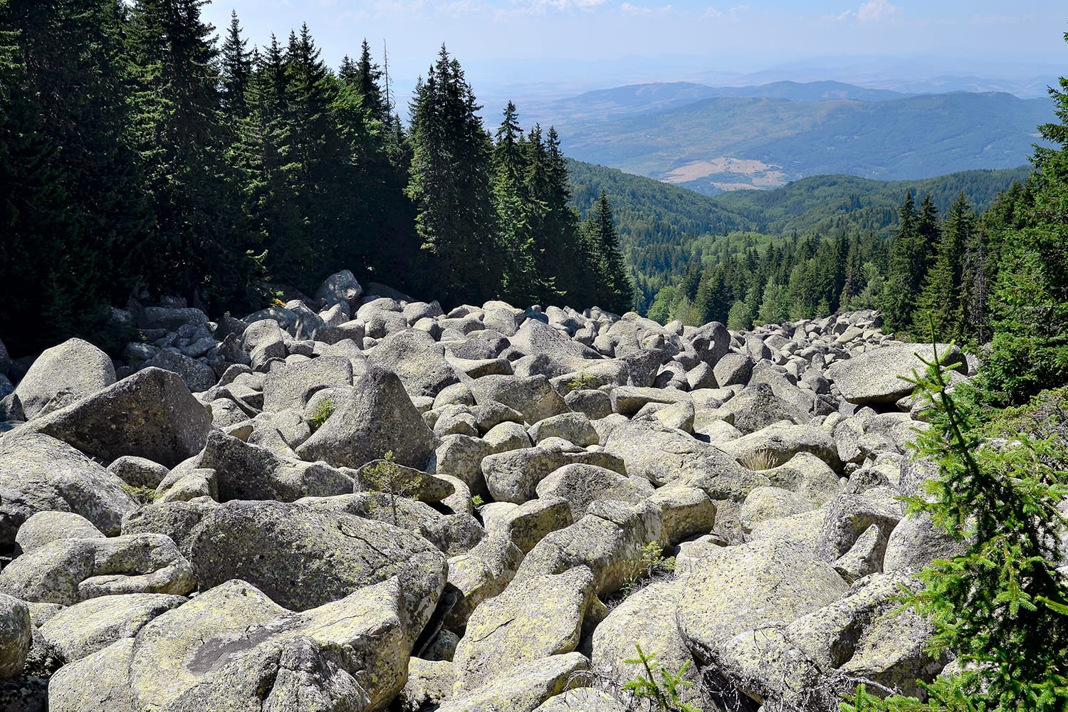 Zlatnite mostowe, Golden Bridges, Vitosha, Bulgaria