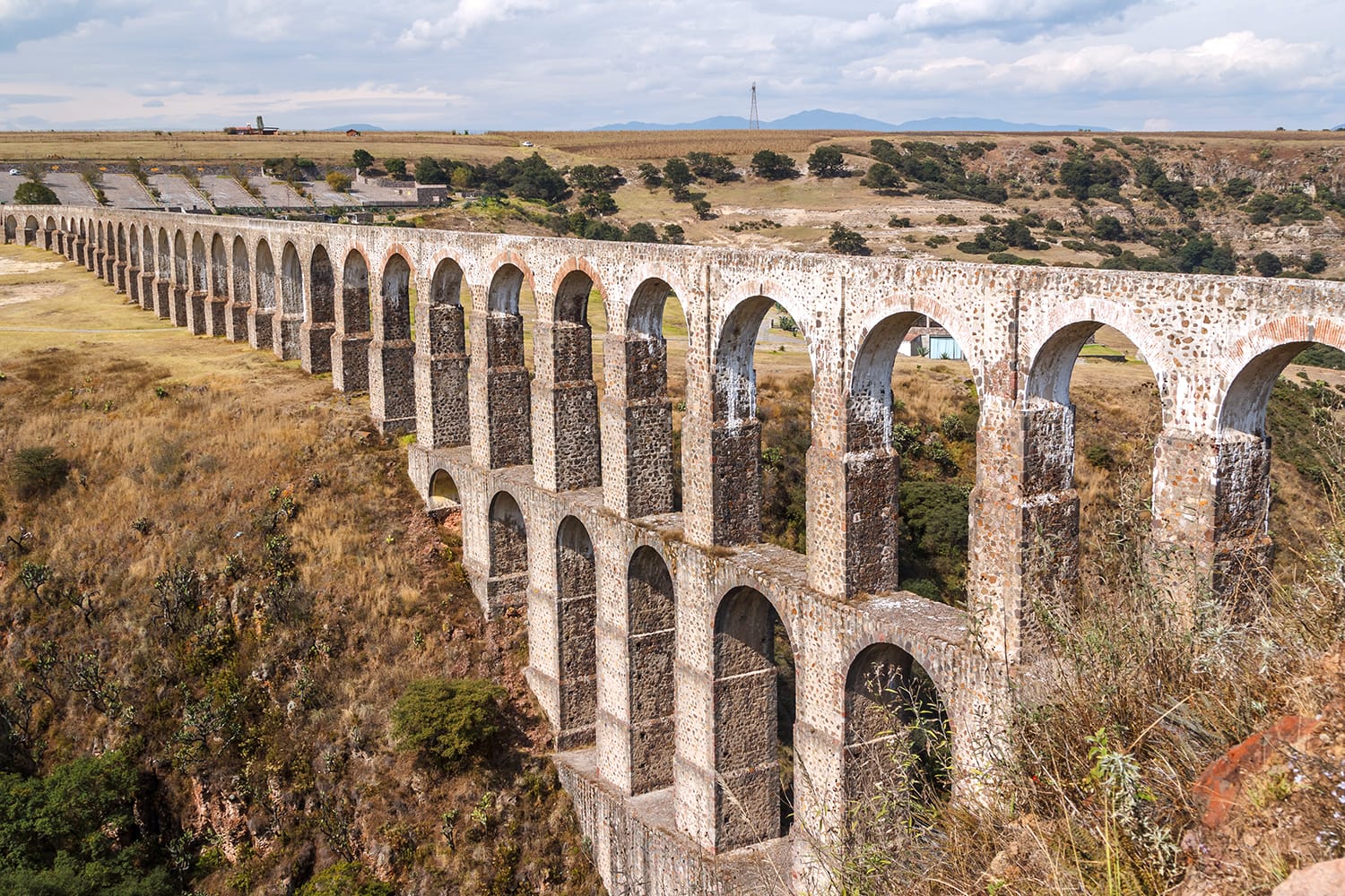 Arcos del Sitio aqueduct for water supply in Tepotzotlan, Mexico
