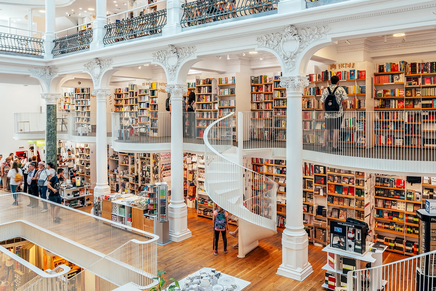 Famous Bookstore, Carturesti Carusel in Bucharest, Romania