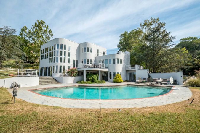Luxury Airbnb in Maryland, USA