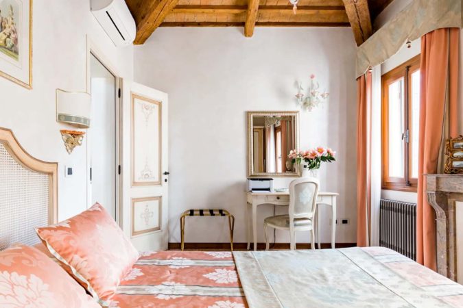 Beautiful Airbnb in Venice, Italy