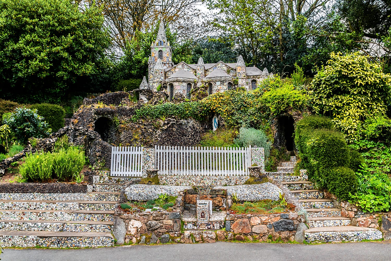 Little Chapel (Brother Deodat, 1914) in Saint Peter Port, Guernsey, Channel Islands