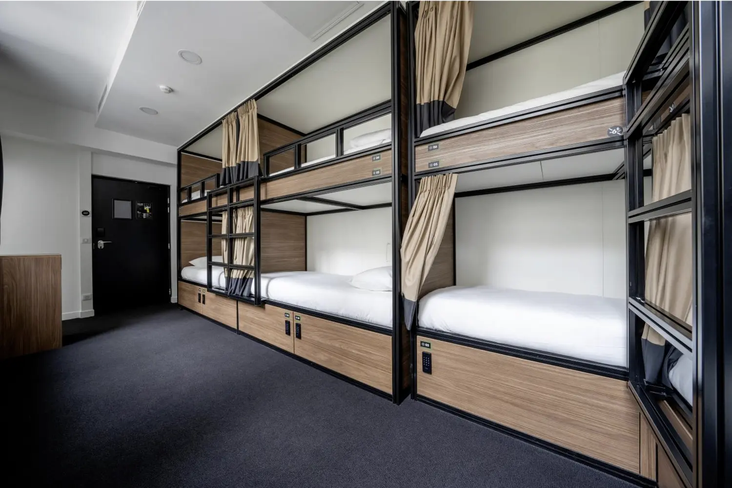 Beau M Paris hostel
