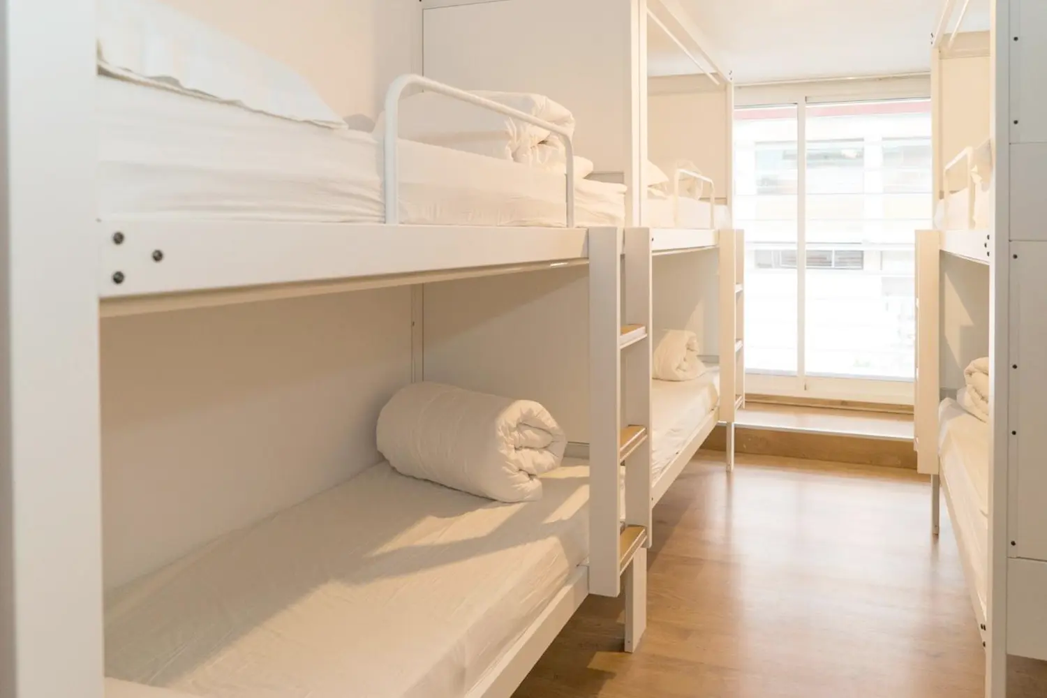 Dorm room at Pars Teatro Hostel in Barcelona