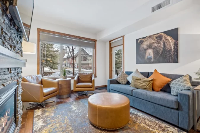 Modern One-Bedroom Airbnb in Banff