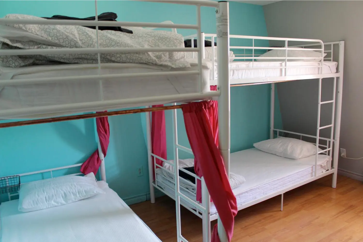 Dorm room at the The Alternative Hostel of Old Montreal