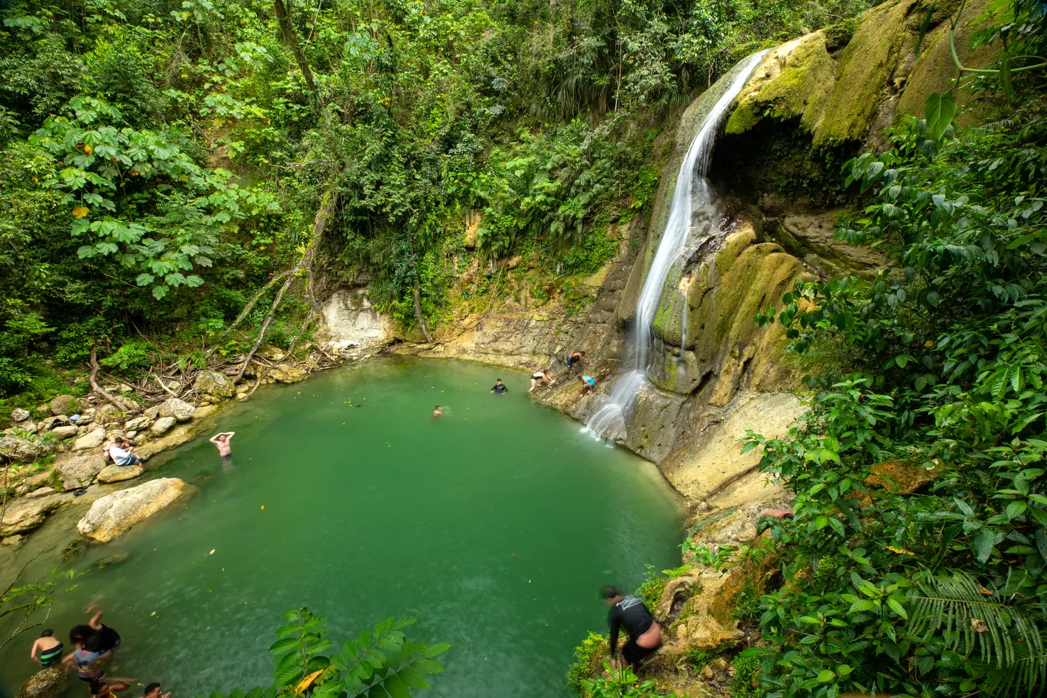 Cascada Gozalandia Waterfall in Puerto Rico