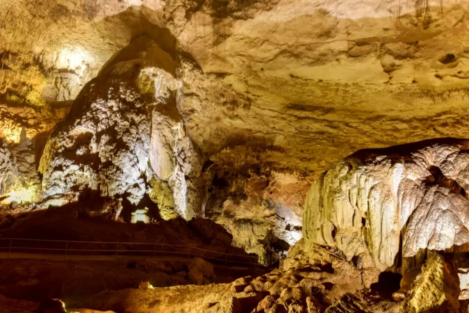 Cave at the Cavernas del Rio Camuy National Park