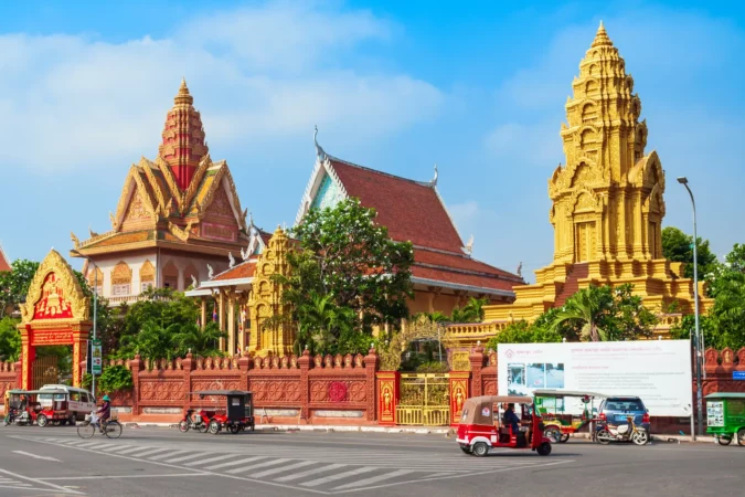 Wat Ounalom is a buddhist temple located on Sisowath Quay near the Royal Palace in Phnom Penh, Cambodia