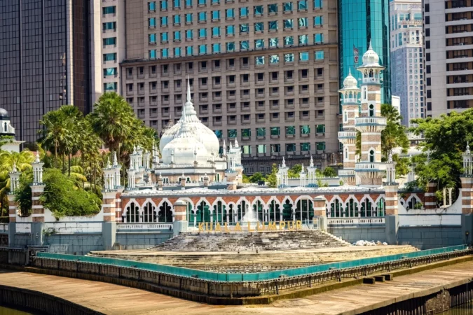Sultan Abdul Samad building and stairs to Masjid Jamek Mosque