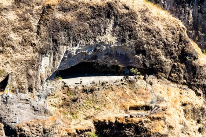 Puerto del diablo or the devil's door near San Salvador, El Salvador