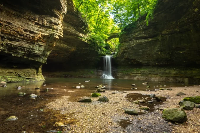 Cascade Falls at the Matthiessen State Park, Illinois, USA.