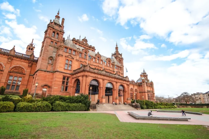 Kelvingrove Art Gallary and Museum in Glasgow, UK