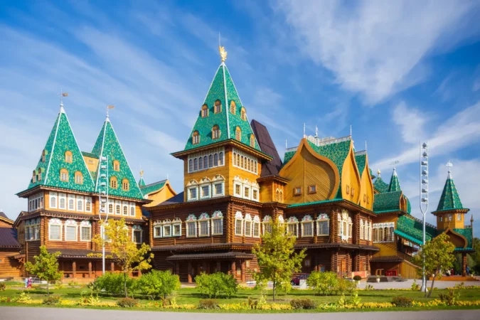 Recreated wooden palace of Tsar Alexei I Mikhailovich in Kolomenskoye, Moscow, Russia