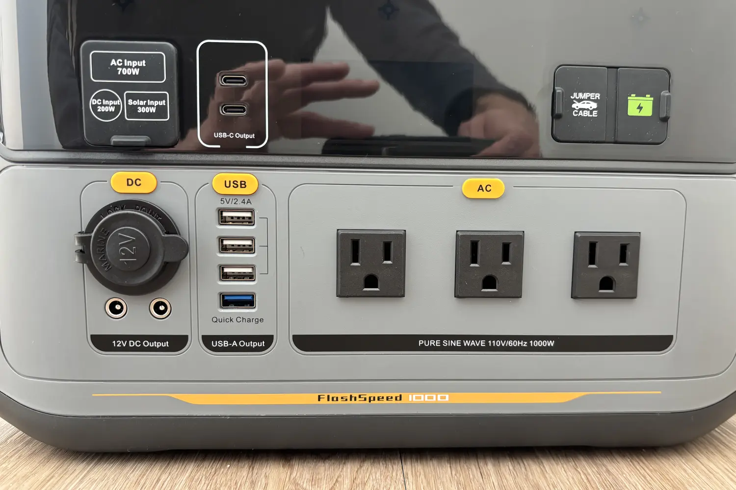 Ports on the VTOMAN FlashSpeed 1000 Power Station