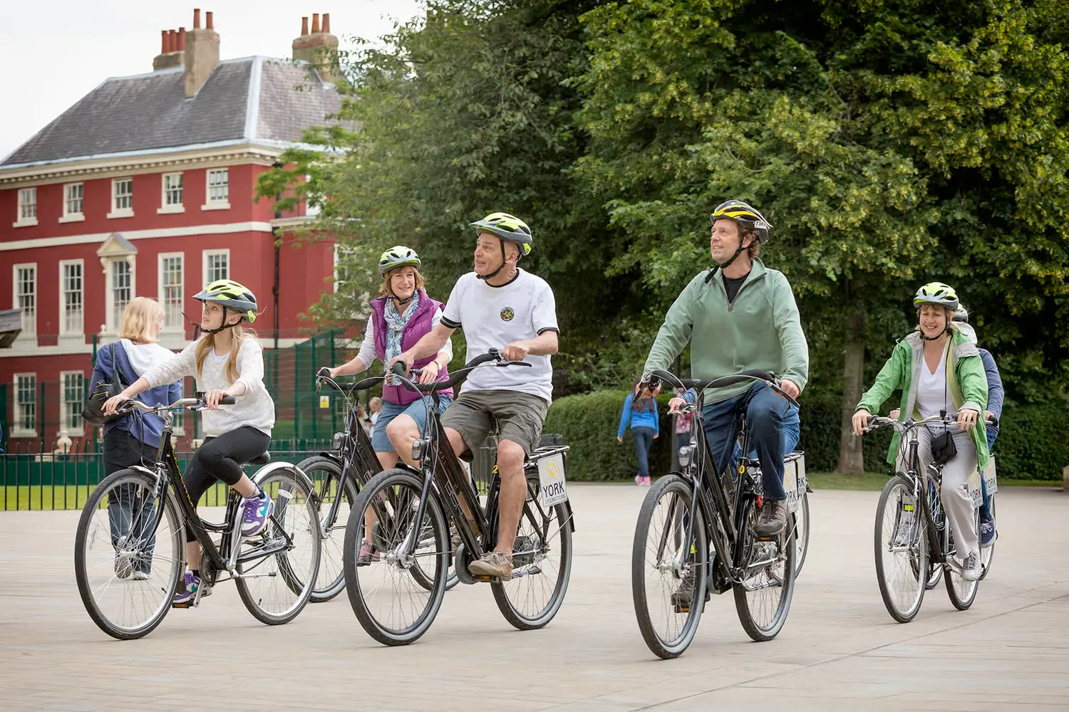 Cycling tour through York, UK
