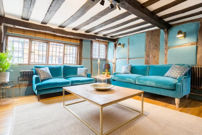 Medieval Hall Airbnb in Stratford-upon-Avon
