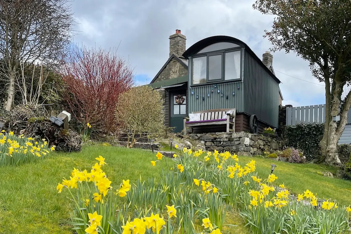 Mountain Shepherd’s Hut in Betws-y-Coed