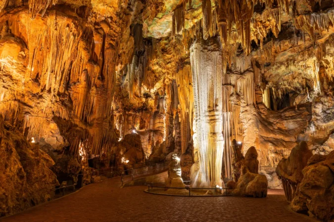 Cave stalactites, stalagmites, and other formations at Luray Caverns, Virginia.